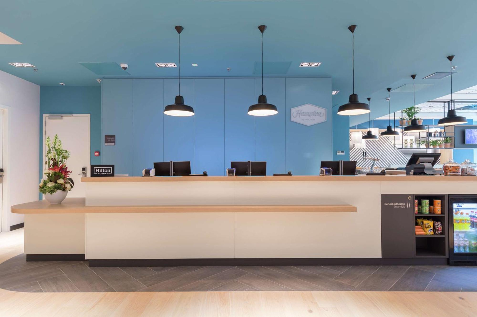 Hampton By Hilton Utrecht Centraal Station Kültér fotó
